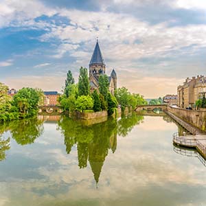Programme neuf Metz : rivière la Moselle